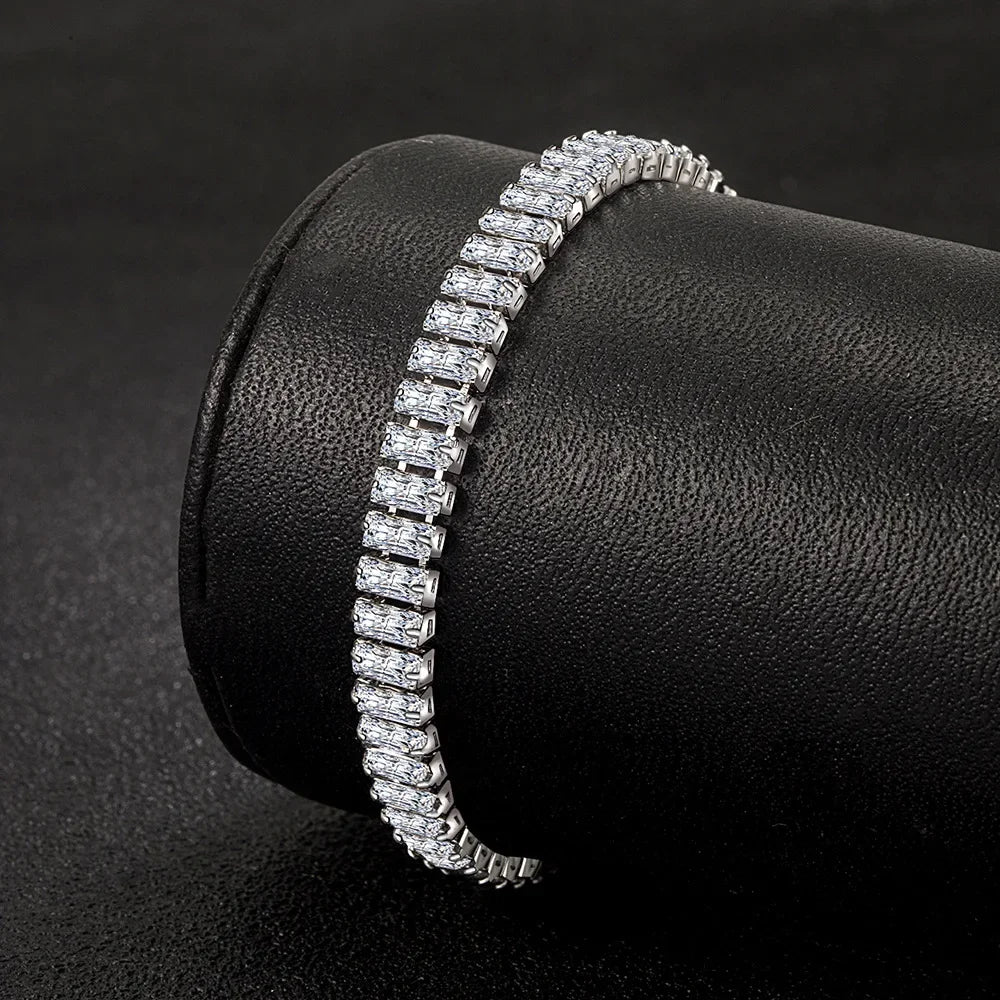 Veloura™ Crystal Elegance Bracelet – 18CM Silver Luxury Edition